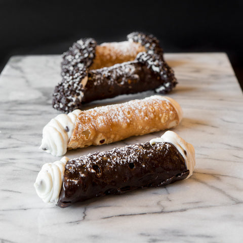 Get Cannoli in Cleveland at Giuseppe's Pizza